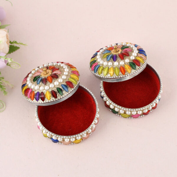Craftam Jewellery Box for Storage Women Accessory Kumkum Box/ Sindoor Dabbi - Pack of 2 Decorative Showpiece - 4 cm(Aluminium, Silver)